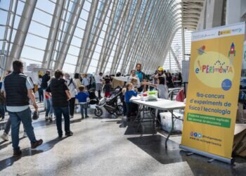 El Museu de les Ciències acoge la 20ª edición de la feria-concurso 'Experimenta' de ciencia y demostraciones
