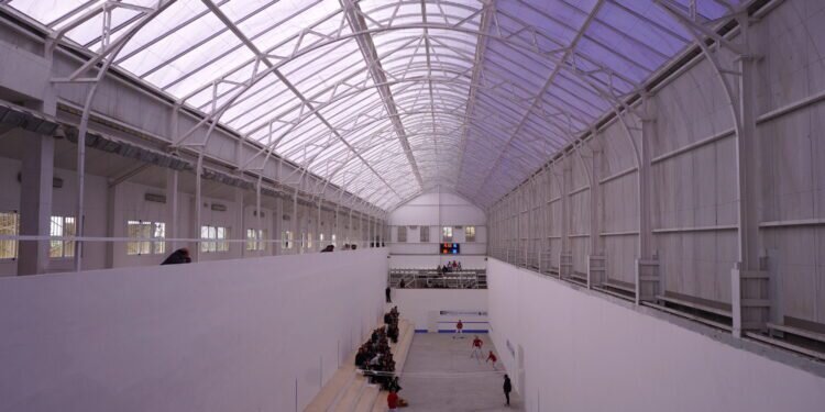 El trinquet municipal de Manises celebra sus cien años