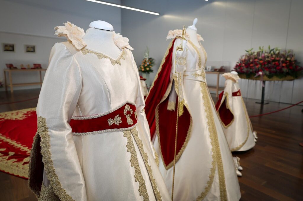 Lucia Mora, reina del Encuentro de la Semana Santa de Torrent desvela su vestido 10 WhatsApp Image 2025 04 16 at 17.44.191