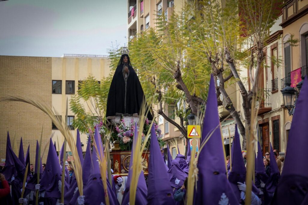 Torrent celebra su Encuentro Glorioso presidido por la Reina del Encuentro y da paso a la Pascua 6 WhatsApp Image 2025 04 20 at 11.49.143