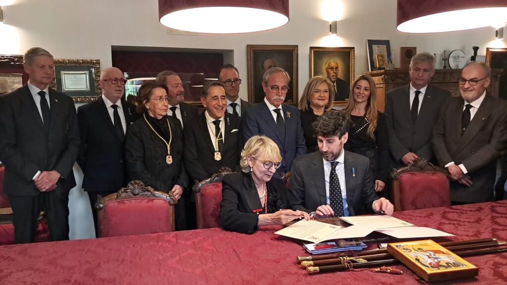 La processó de Sant Jordi recorre el cor del Cap i Casal 4 WhatsApp Image 2025 04 23 at 18.40.26