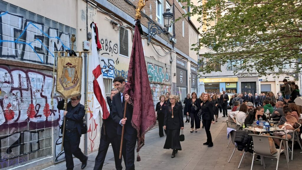 La processó de Sant Jordi recorre el cor del Cap i Casal 8 WhatsApp Image 2025 04 23 at 19.16.071