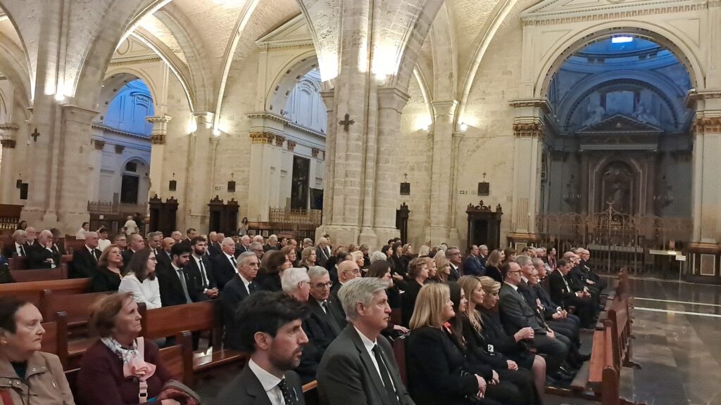 La processó de Sant Jordi recorre el cor del Cap i Casal 26 WhatsApp Image 2025 04 23 at 19.54.28