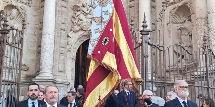 La processó de Sant Jordi recorre el cor del Cap i Casal 1 La processó de Sant Jordi recorre el cor del Cap i Casal