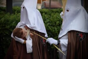 La bendición de las palmas y la solemne procesión del Domingo de Ramos abren la Semana Santa en Torrent 6 semana santa torrent1