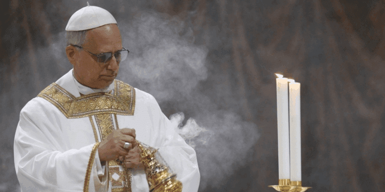 El Papa León XIV mantiene provisionalmente en sus cargos a los miembros de la Curia Romana 1 El Papa León XIV mantiene provisionalmente en sus cargos a los miembros de la Curia Romana