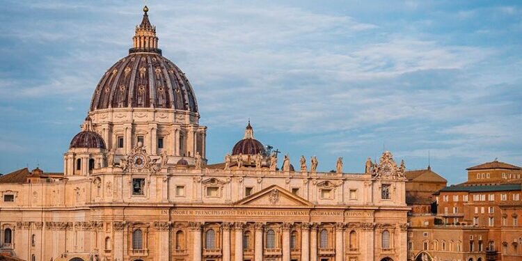 Inicio del Pontificado del Papa León XIV este Domingo en directo a traves de nuestra ventana directa al Vaticano 1 El presidente, el vicepresidente y el secretario general de la CEE, en la Misa de inicio del Pontificado de León XIV este fin de semana