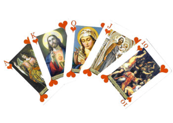 45 santos únicos, el resultado de una empresa familiar con fines a obras de caridad católicas