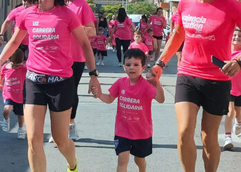 El colegio diocesano San José de Moncada celebra con gran éxito su VII Carrera Solidaria con el objetivo de recaudar fondos para la Fundación ADELA