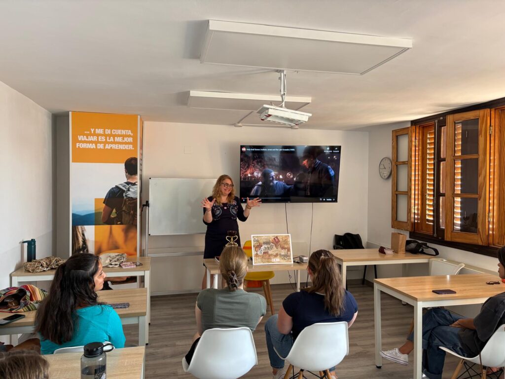 EUROACE en Valencia acoge la I Jornada de El Camino del Santo Grial con estudiantes de la Washington State University 4 I JORNADA EL CAMINO DEL SANTO GRIAL EUROACE CINE