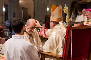 Monseñor Pedro Aguado Cuesta ya es Obispo de Huesca 3 MAR3992 scaled 1