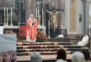 El Arzobispo de Valencia preside la Solemnidad de Pentecostés, Día de la Acción Católica y del Apostolado Seglar 2 Pentecostes WEB5