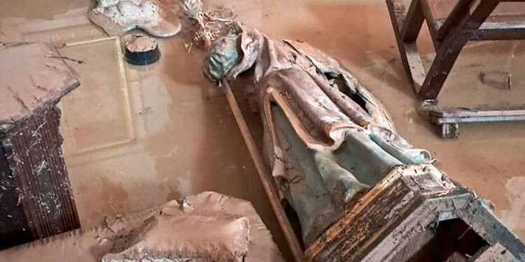 Sacerdotes y parroquias afectadas por la DANA reciben este martes un reconocimiento por su acogida y ayuda ante la catástrofe 1 Sacerdotes y parroquias afectadas por la DANA reciben este martes un reconocimiento por su acogida y ayuda ante la catástrofe