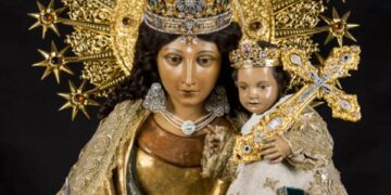 La Virgen de los Desamparados visita Chiva
