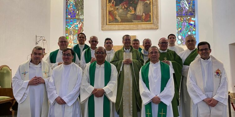Ejercicios espirituales de la Delegación del Clero en Jávea dirigidos por el obispo de Segovia, mons. Jesús Vidal