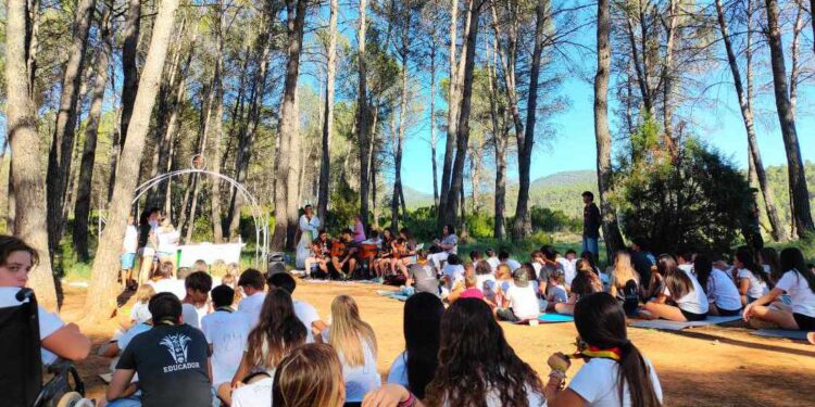 Ya pueden solicitarse las Ayudas de Campamentos 2025 de Juniors M.D