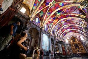 nicolas web2 scaled 1