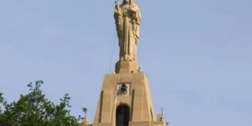 Obispo rechaza intento de derribar imagen del Sagrado Corazón en San Sebastián