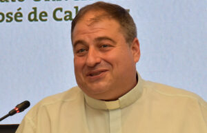 El asistente general por Europa de los escolapios asegura que las escuelas religiosas pueden aportar hoy un “fundamento existencial” a sus alumnos 3 w1