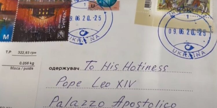 Cada día el correo recibe 100 kg de cartas para el Papa León XIV 1 Cada día el correo recibe 100 kg de cartas para el Papa León XIV