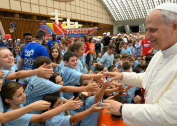 El Papa León XIV se reúne con los niños del Centro de Verano Vaticano