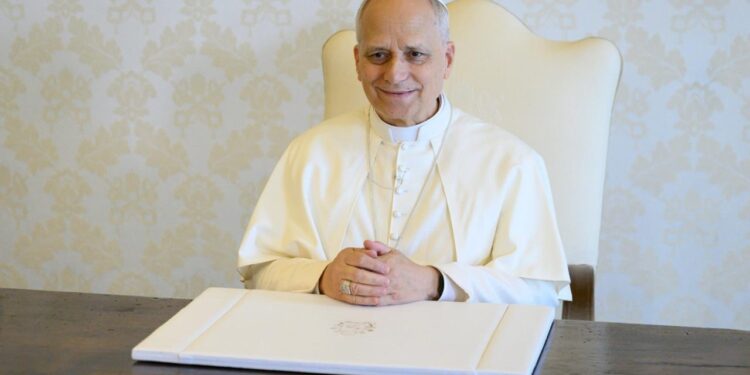 El Papa a las universidades católicas: Sean itinerarios hacia Dios 1 El Papa a las universidades católicas: Sean itinerarios hacia Dios