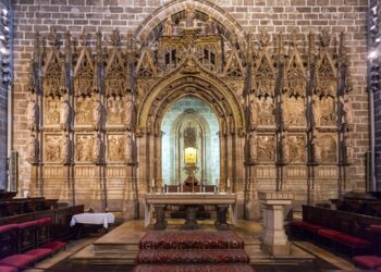 Salida extraordinaria del Santo Cáliz de Valencia a San Juan de la Peña y Jaca, este martes y miércoles