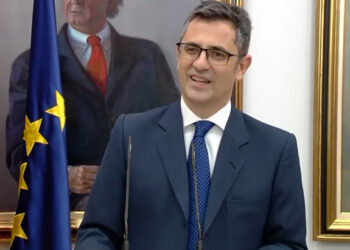 El Ministro de Justicia critica a la Conferencia Episcopal por «alinearse con la derecha» 5 El Ministro de Justicia critica a la Conferencia Episcopal por «alinearse con la derecha»