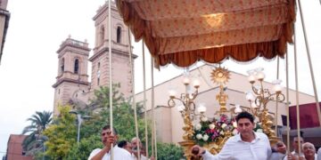 Celebración del Corpus en Almàssera (Valencia) en el cuarto domingo de Agosto