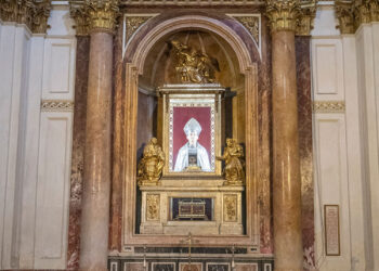 La Iglesia celebra la festividad de San Luis Obispo