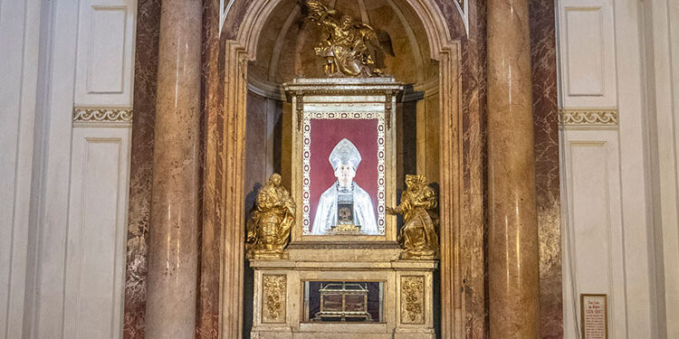 La Iglesia celebra la festividad de San Luis Obispo