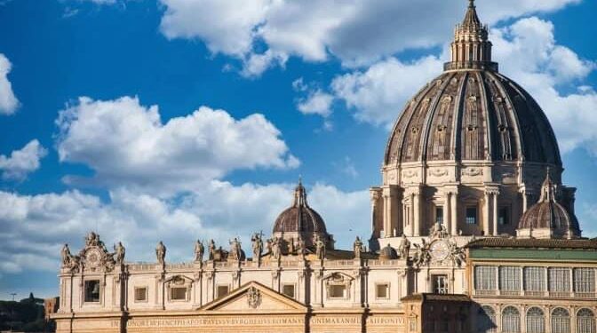El Vaticano Amplía Derechos y Protecciones para las Familias de sus Trabajadores