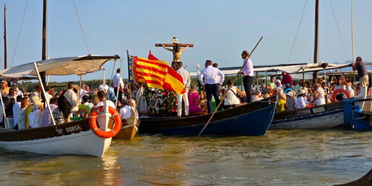 La Romería del Cristo de la Salud: Una Fiesta de Fe y Tradición en la Albufera de Valéncia