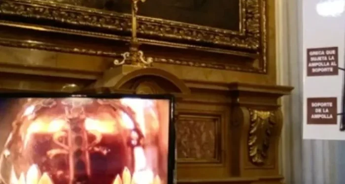 "Milagro Divino: La sangre de San Pantaleón se licúa al mismo tiempo en España e Italia"