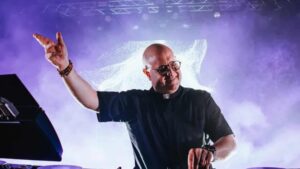 musica electronica y fe padre guilherme en medusa festival focus 0 0 896 504