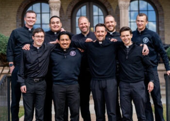 La Archidiócesis de Denver ha recibido más de 900 nombres de jóvenes propuestos por sus comunidades