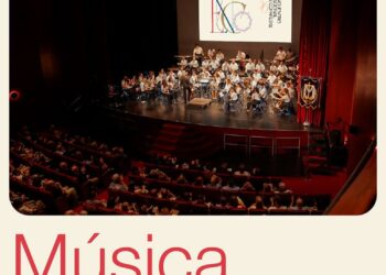 Inauguración en Gandía del 36º Encuentro Nacional de Cofradías Con un concierto en el Teatro Serrano
