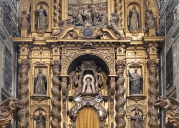 La Delegación Diocesana de Patrimonio Cultural y la Hermandad de la Cena de Sevilla restauran el retablo de Los Terceros