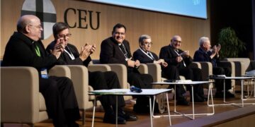 Más de 550 participantes se reúnen en Valencia en el Encuentro diocesano de Vocaciones Presidido por el Arzobispo y con la intervención del presidente de la CEE