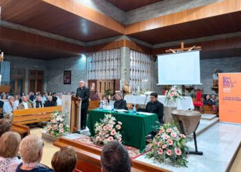 El Arzobispo inicia la presentación de las orientaciones pastorales en la diócesis en Lliria (Valencia)
