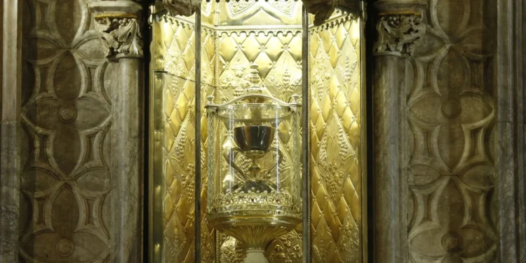 El Santo Cáliz de Valencia: Un viaje histórico más allá del Grial