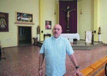Parroquia Santa Fe de Alfafar: «Un año después seguimos ayudando y atendiendo a los afectados»