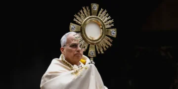 El Papa León XIV impulsa una espiritualidad de oración profunda y silenciosa