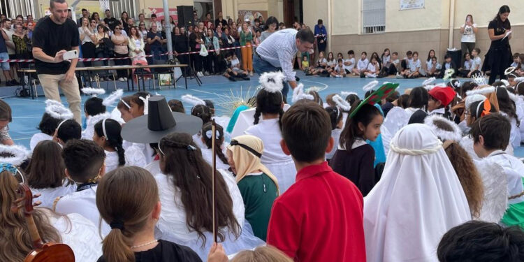 Los Colegios Diócesanos de Alicante celebran la Festividad de Todos los Santos 1 Los Colegios Diócesanos de Alicante celebran la Festividad de Todos los Santos