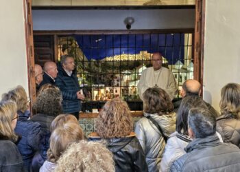 D. Francisco Cerro, Arzobispo de Toledo inaugura el Belén del Monasterio de Sta. Clara