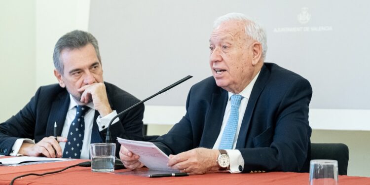 José Manuel Margallo: “El Santo Cáliz es símbolo de la europeidad y signo para la construcción de una Europa hoy en día perdida y desorientada"