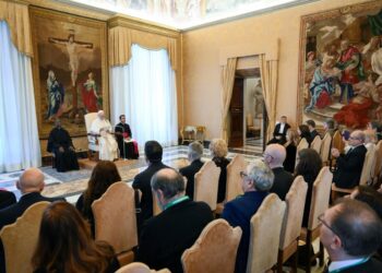 El Papa advierte: “Las nuevas generaciones deben ser apoyadas, no obstaculizadas” ante el avance de la IA