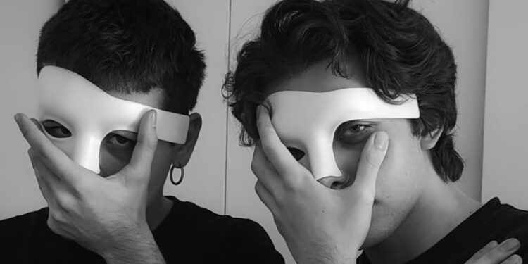 Una función teatral-solidaria para ayudar a los estudiantes presos en Lacio-Roma (Italia) 1 Una función teatral-solidaria para ayudar a los estudiantes presos en Lacio-Roma (Italia)