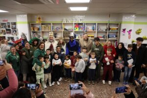 Cullera se rinde a los pies de Melchor, Gaspar y Baltasar 3 612008978 1263075802520085 7470886018983033043 n