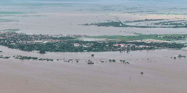 Misioneros valencianos en Mozambique piden ayuda urgente para atender a los evacuados por las inundaciones 1 Misioneros valencianos en Mozambique piden ayuda urgente para atender a los evacuados por las inundaciones
